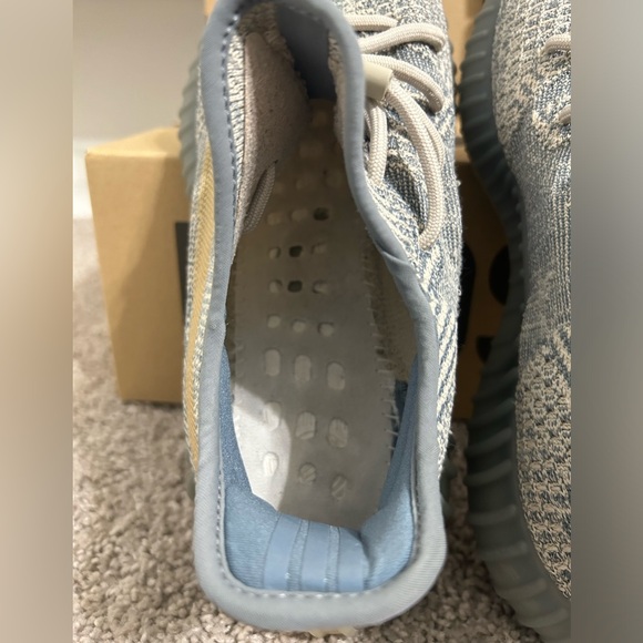Adidas Yeezy Boost 350 V2 Israfil, Used (Size US Men’s 10.0) - Picture 10 of 11